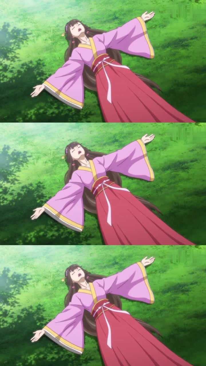 通灵妃女主回个家有门不走偏偏要爬洞