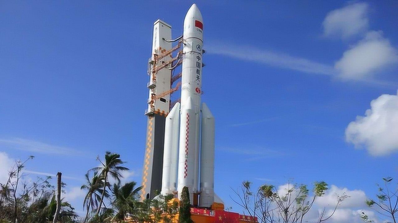 中国新飞船成功返回,航空中心攻克多个难题,创新多项飞控技术