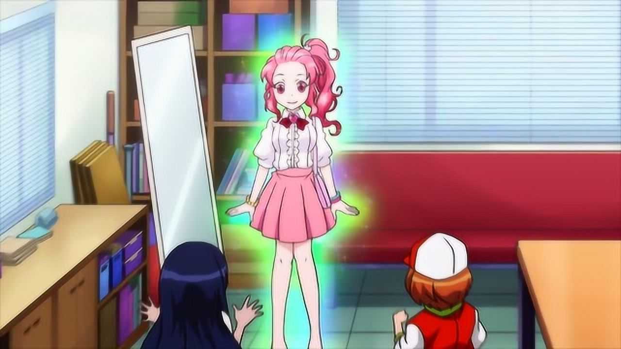 魔法指环少女亚莉想要帮助老师度过苦难却成功变身美少女