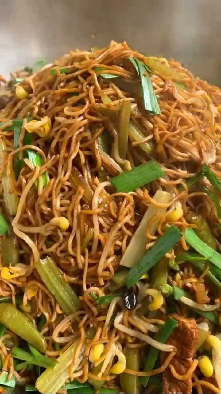 河南蒸卤面这样做非常好吃!