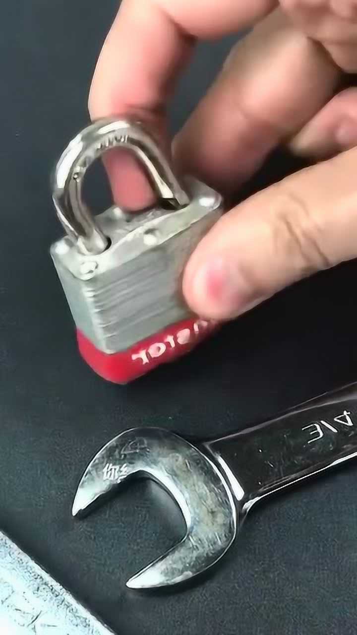 教大家忘记带钥匙了怎么开锁的方法