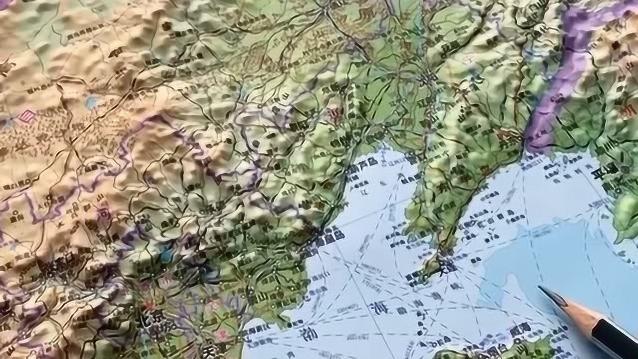 在地图上看山海关的形成,没想到起到这么大的作用,其中的地形非常复杂