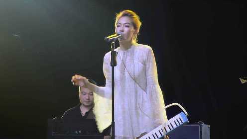 日本女孩翻唱周杰伦的《夜曲》，天籁女声，丝毫听不出原唱