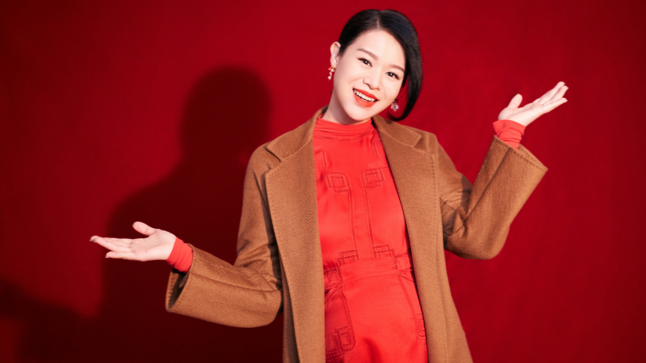 春晚主持天团 | 2021年胡杏儿挺孕肚演小品,2020年大