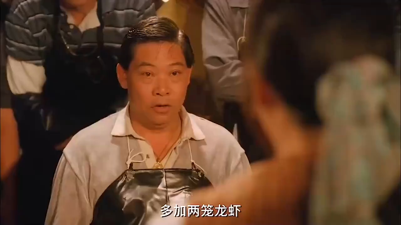 别人赌钱他们赌臭鱼烂虾,大傻哥表情太搞笑了,精彩