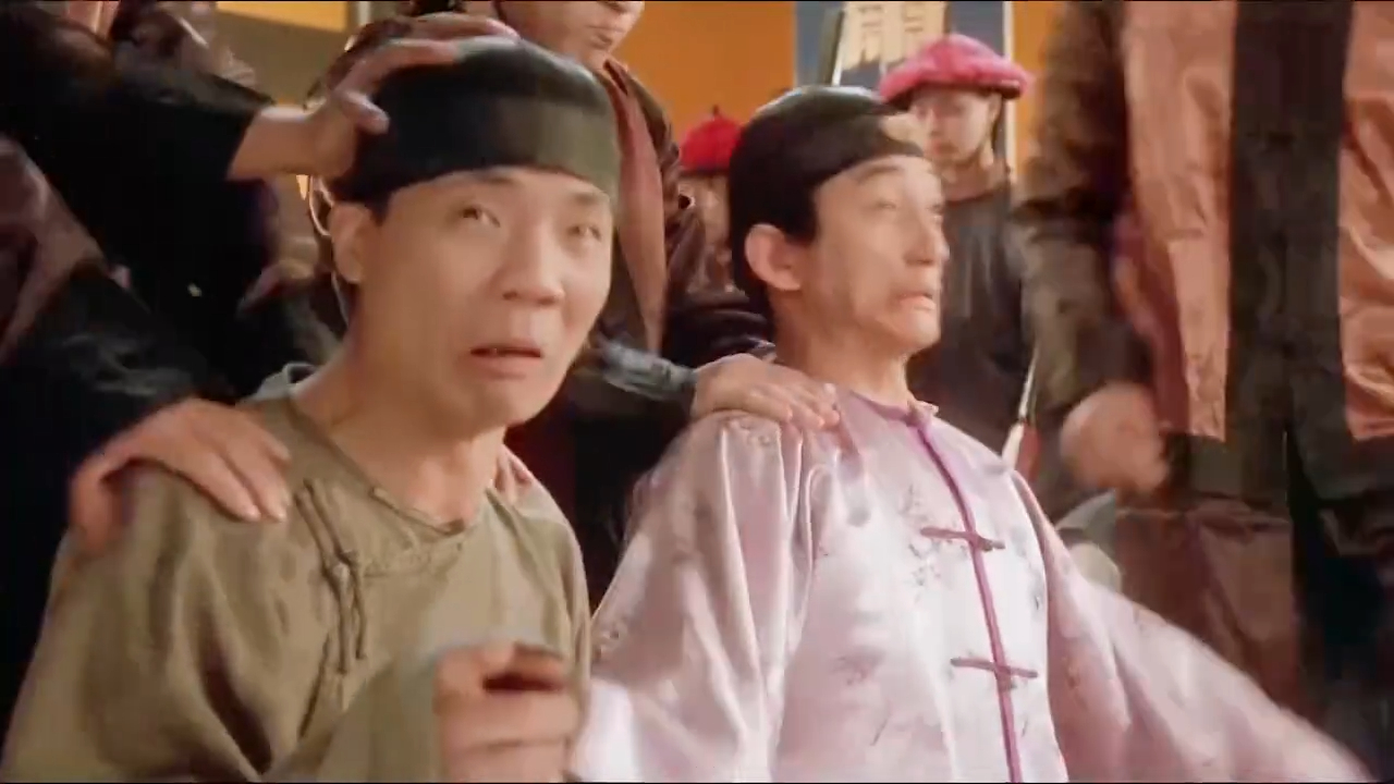 星爷慌了神,当场吞剑!