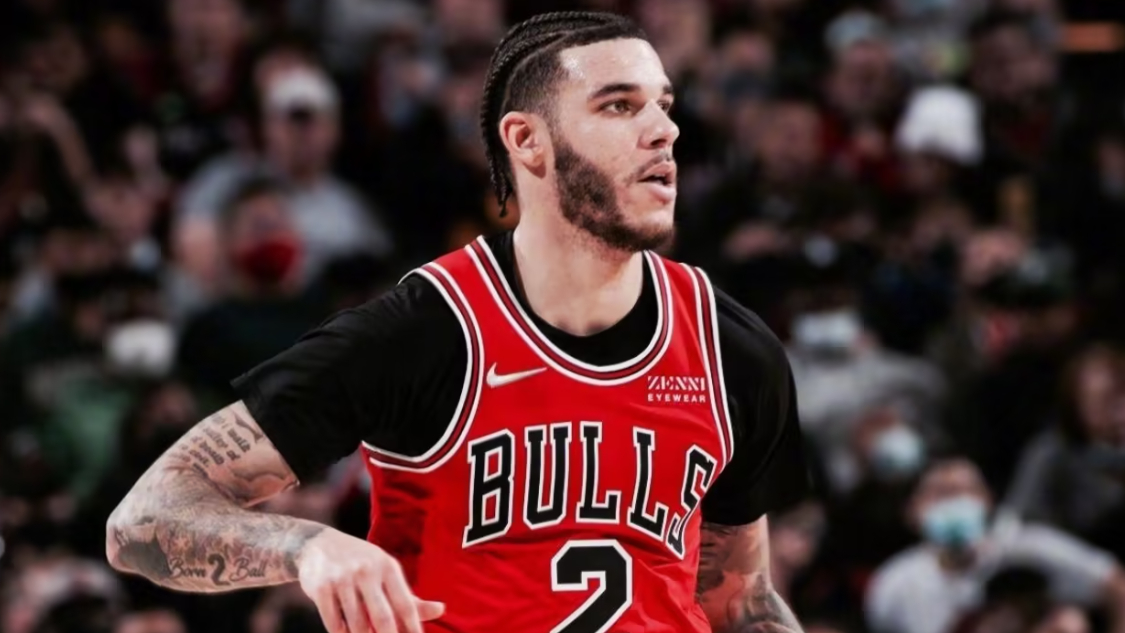 好久不见!朗佐鲍尔恢复5对5训练 新赛季终于能上场了