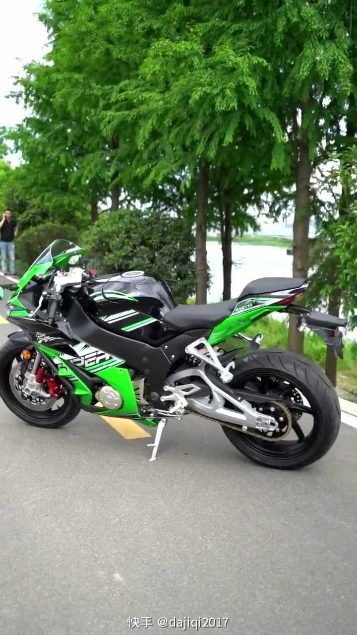 华鹰500首发讲解来啦喜欢就盘它吧国产大牛感谢快手我要上热门摩托车