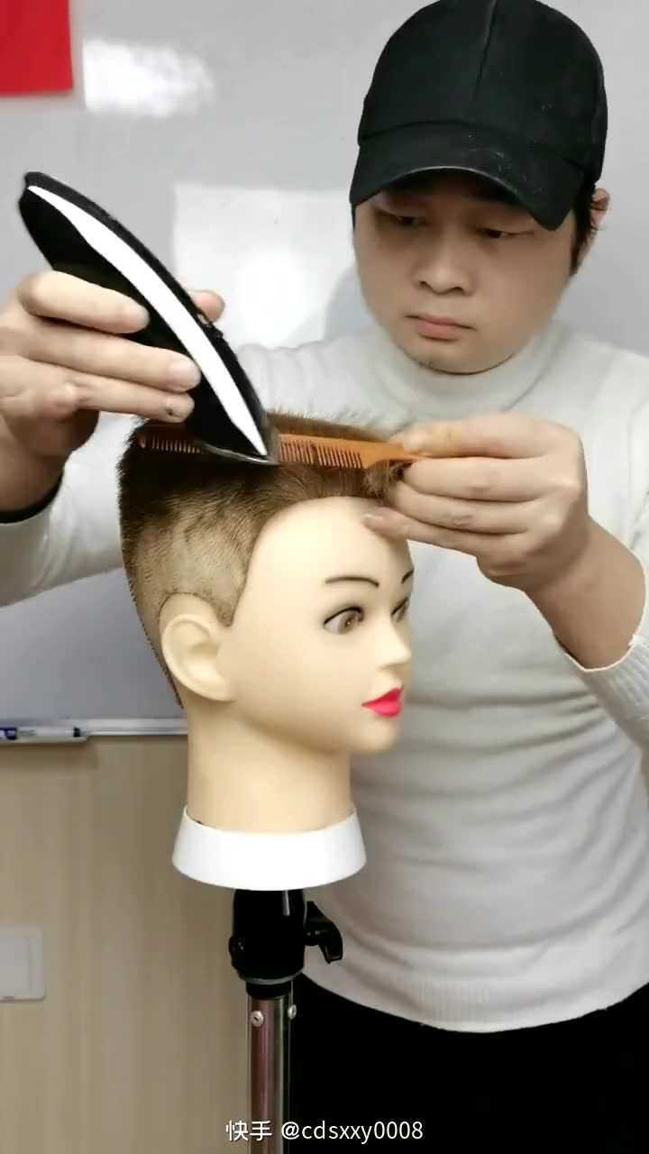 男士平头推剪技巧_腾讯视频