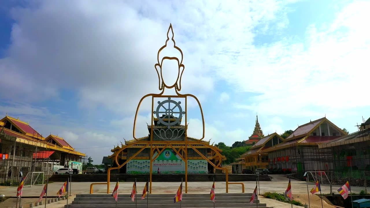 瑞丽市傣王宫总佛寺【金刚佛】