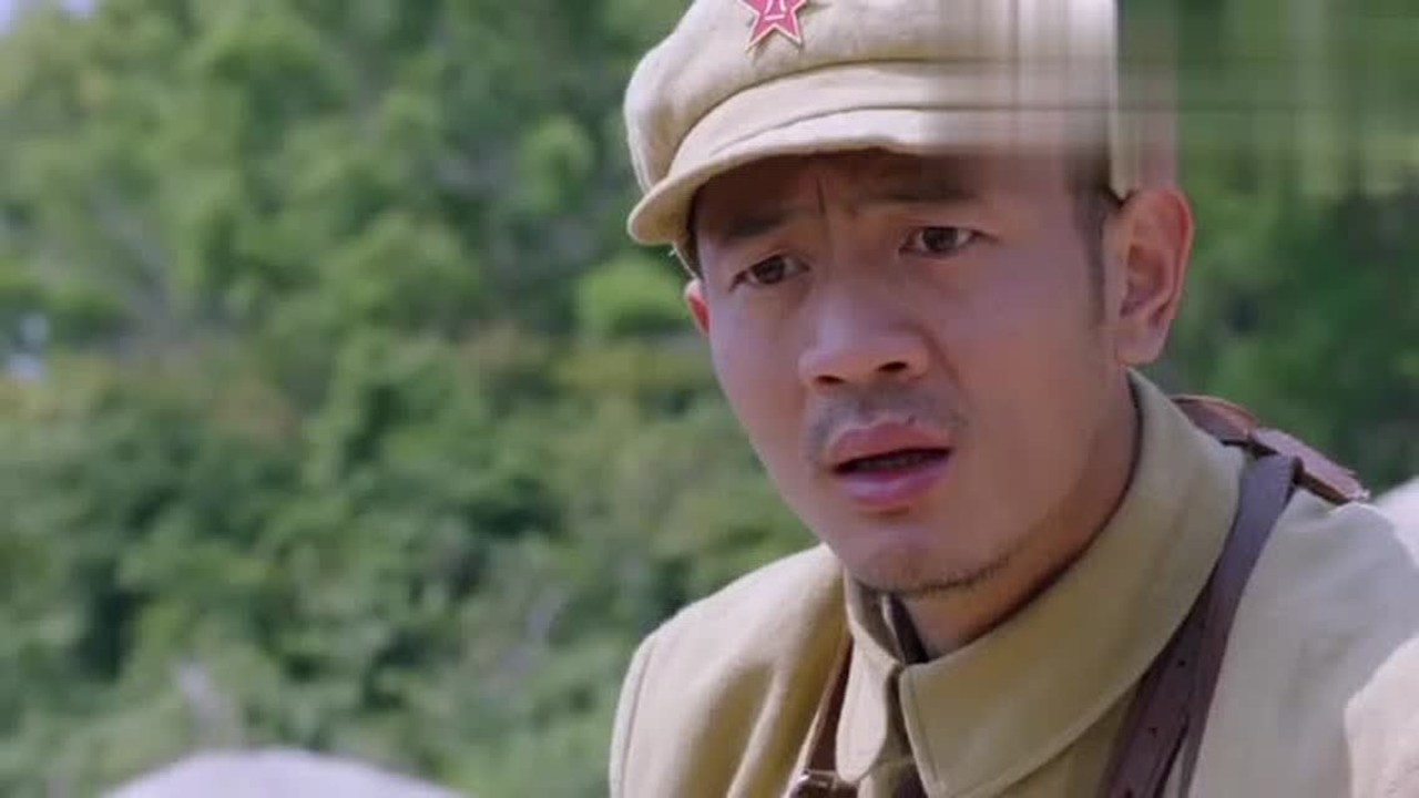 红鲨突击:杨蛟摔的全是血,队长想放信号灯还被阻,只能等死了