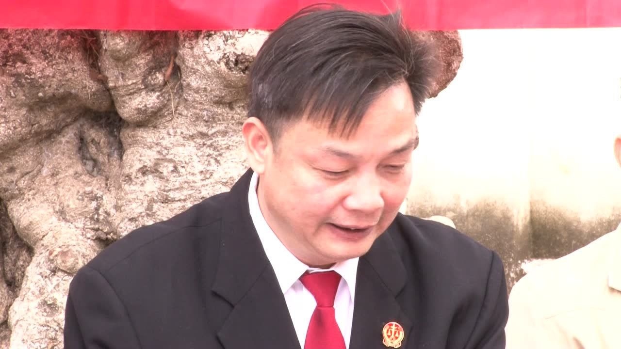 平南法院思旺法庭巡回审判