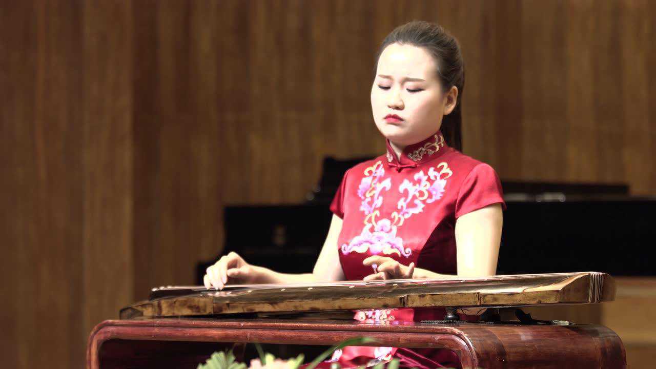 《潇湘水云》邱桐_腾讯视频