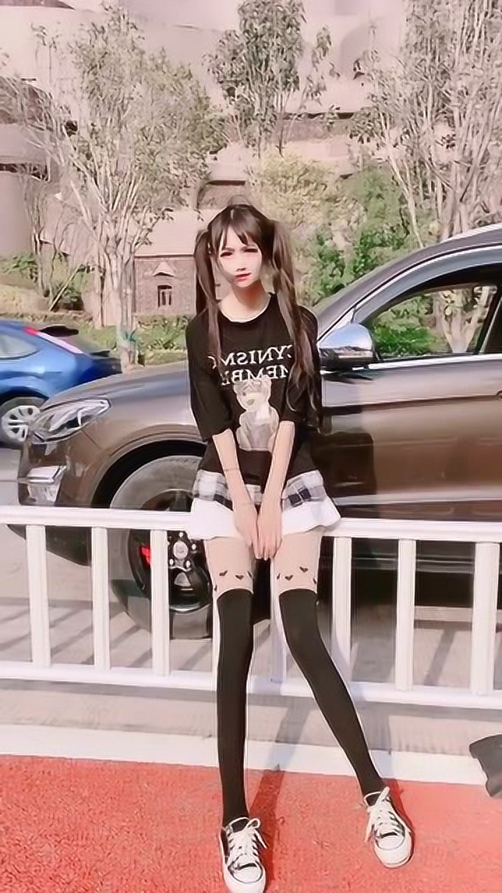 萝莉六年级的小学生？_高清