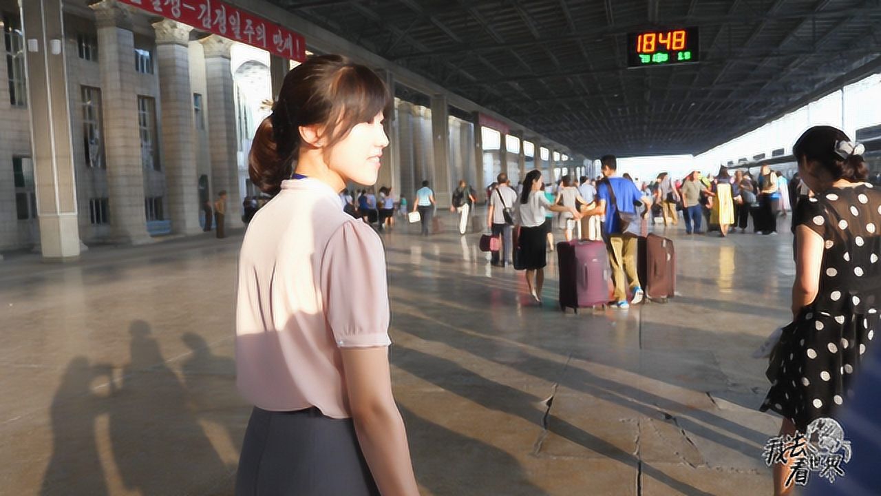 疫情当下美丽的朝鲜导游小金在干嘛呢