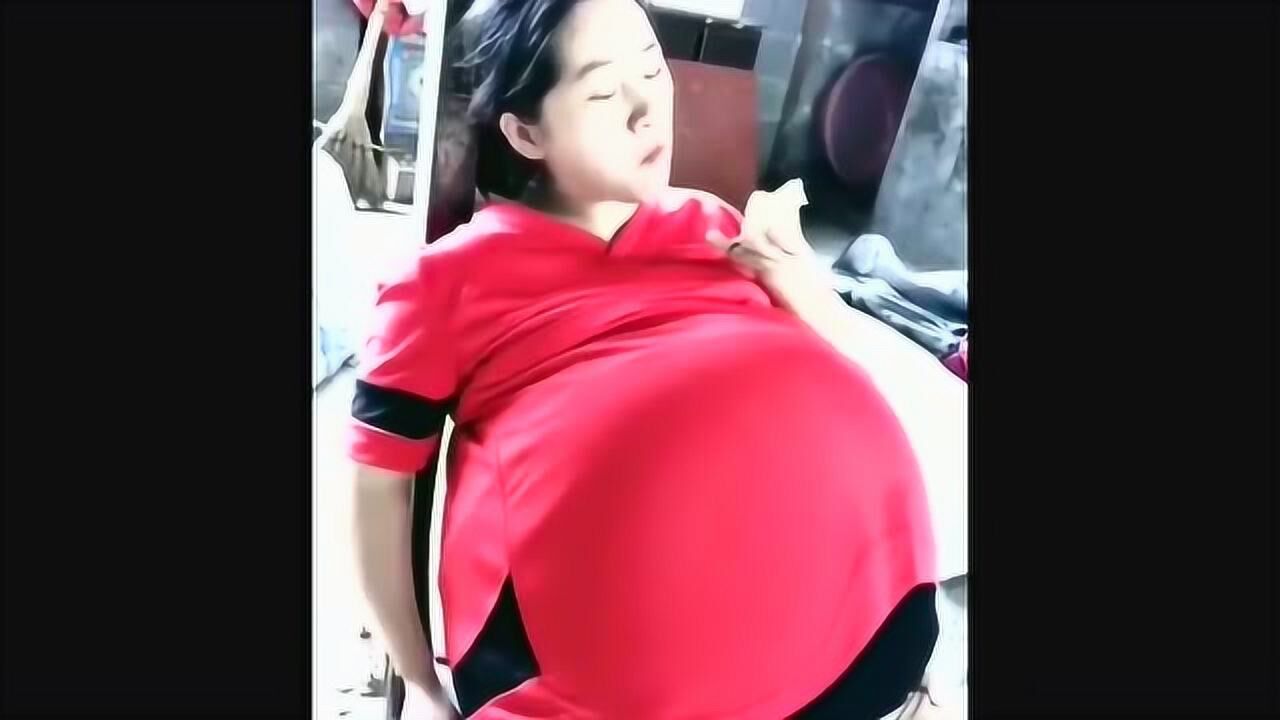 孕妇肚子竟这么大眼前这一幕感觉美女怀了多胞胎