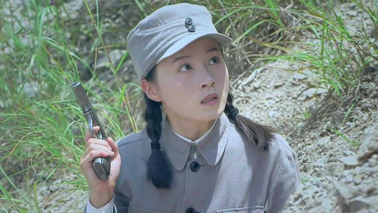 光影:陈静和丁三被逼上绝路,谁料陈静上山丢雷,却直接被射死