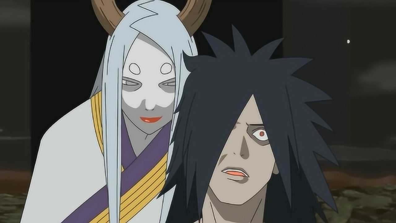 自制动画:斑爷从辉夜的身体中跑出来,接着用须佐能乎解决她