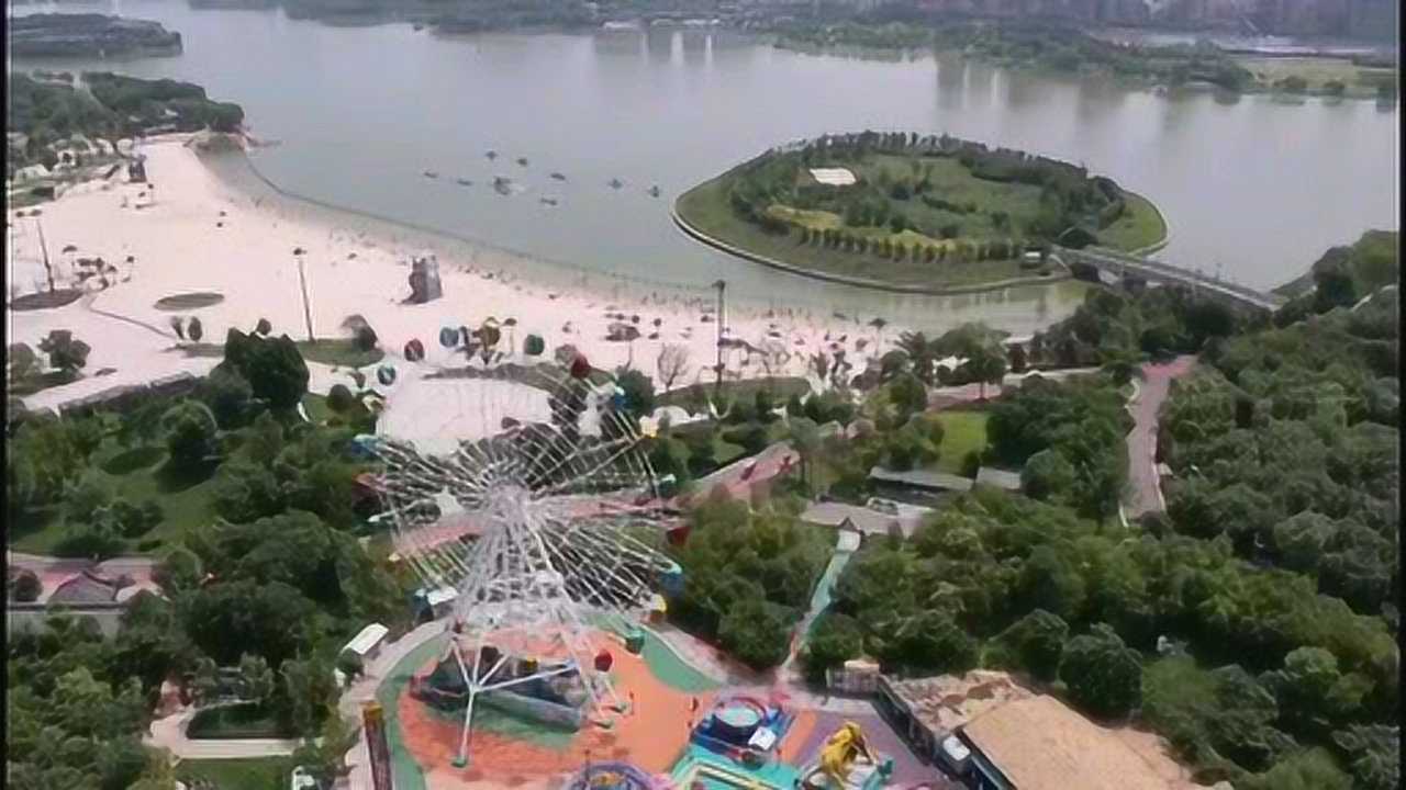 开封汴西湖摩天轮