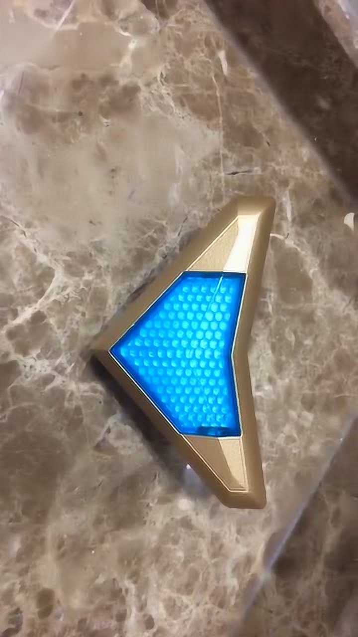 万代bp限定,盖亚奥特曼变身器_腾讯视频