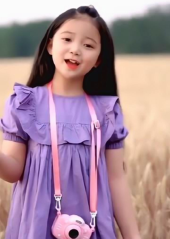 小李悟稻田里演唱《微微》,真的非常好听,网友:真的爱了!