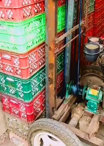 第一次见!牛人自制叉车!好用又小巧!