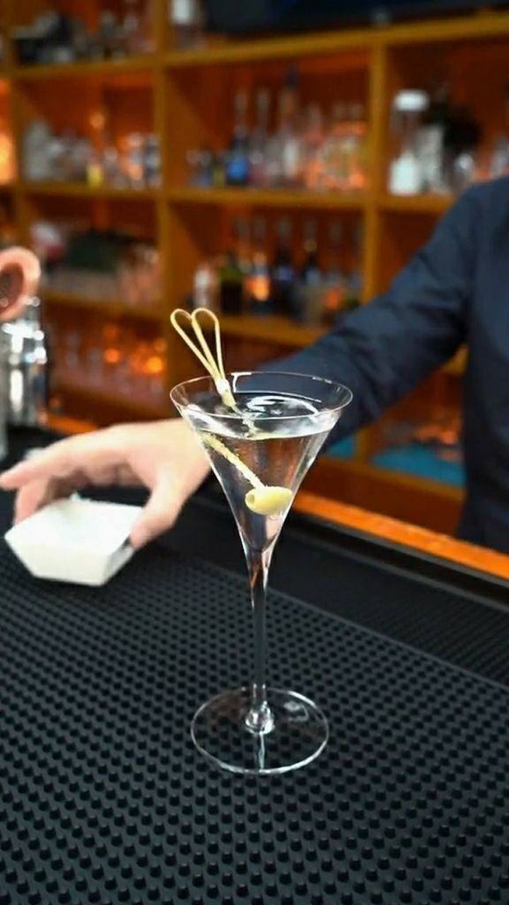 干马天尼:号称鸡尾酒之王,真男人的专属