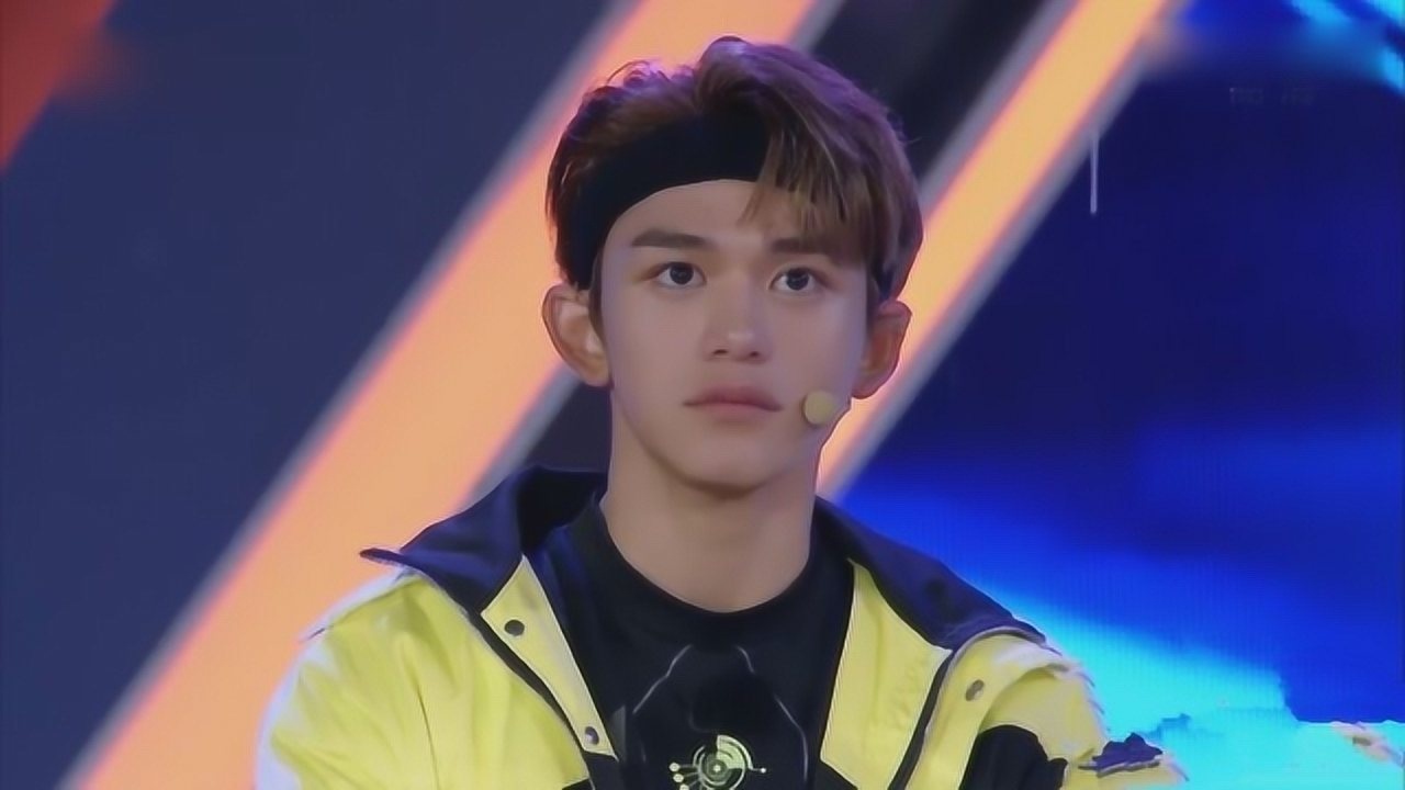 综艺:宋雨琦克服恐高,黄旭熙担心不已,最终还是战胜困难!