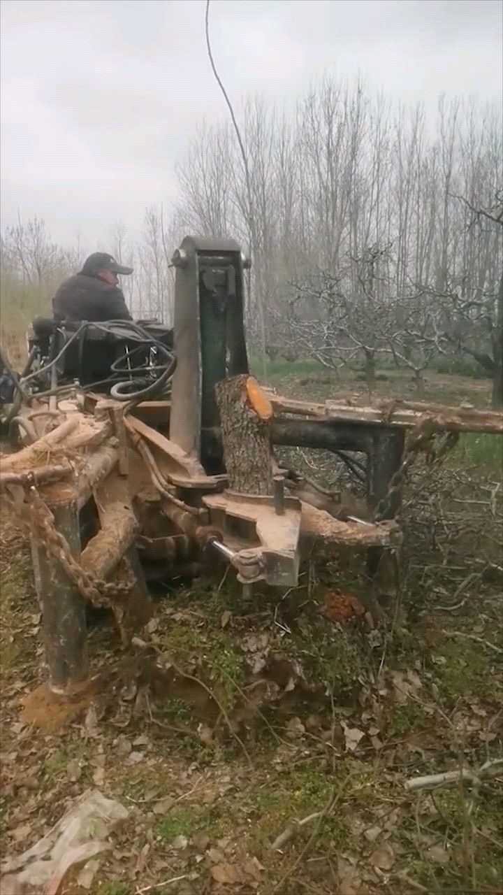 大爷发明的自动拔树机器比鲁智深倒拔垂杨柳牛多了发家致富全靠它