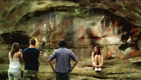 6名大学生丛林探险，发现12000年前壁画，竟是原始人对他们的警告