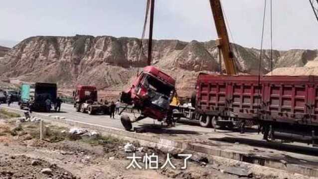 河南豪哥摩旅青海湖的旅行记录:第一天就在京拉线上碰到惨烈车祸