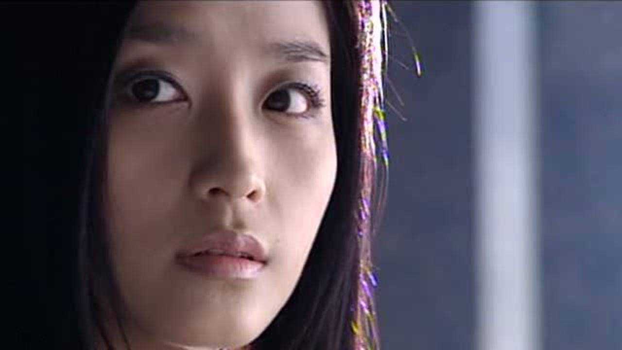 铠甲勇士冰儿要去见谁临行前将自己打扮一番