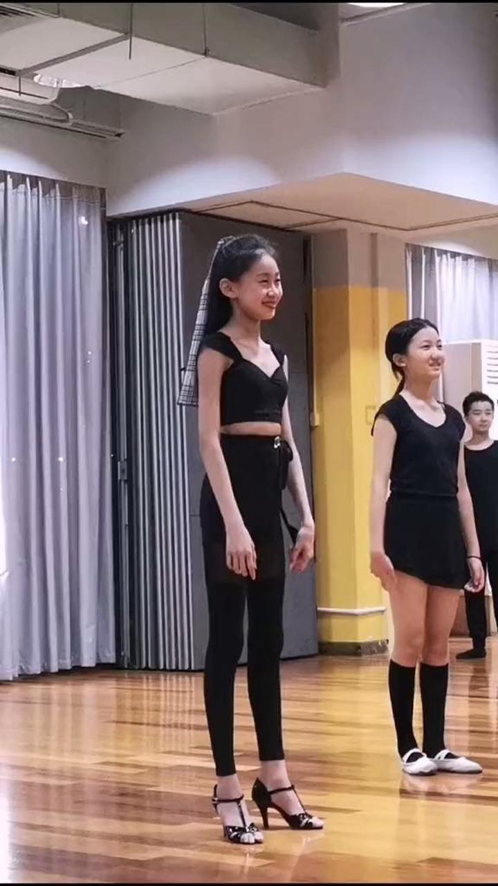 第1集丨腿精许佳钰精彩合集