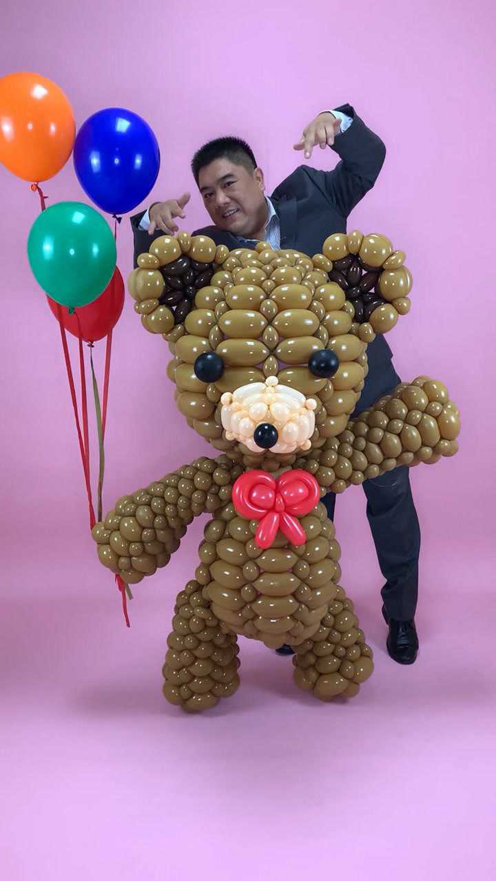 你们要的气球熊大来了