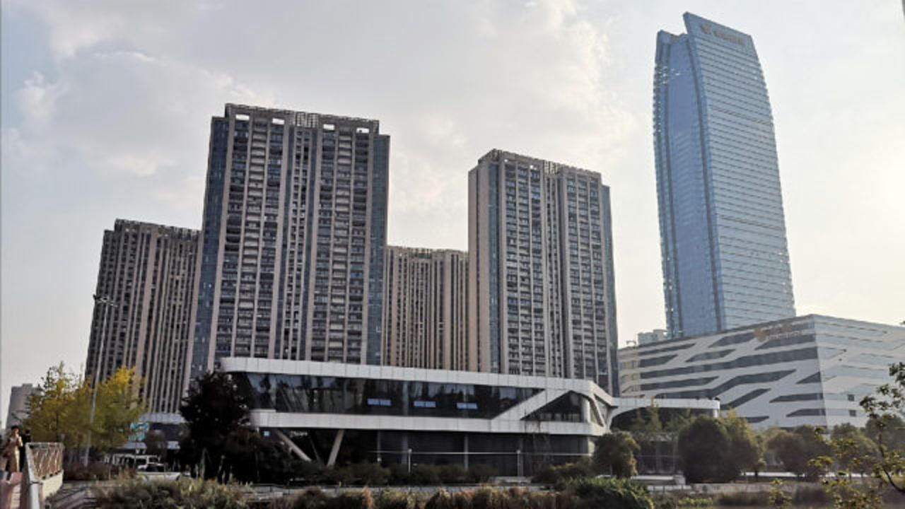 实拍江苏昆山市中心不愧是百强县第一太震撼了