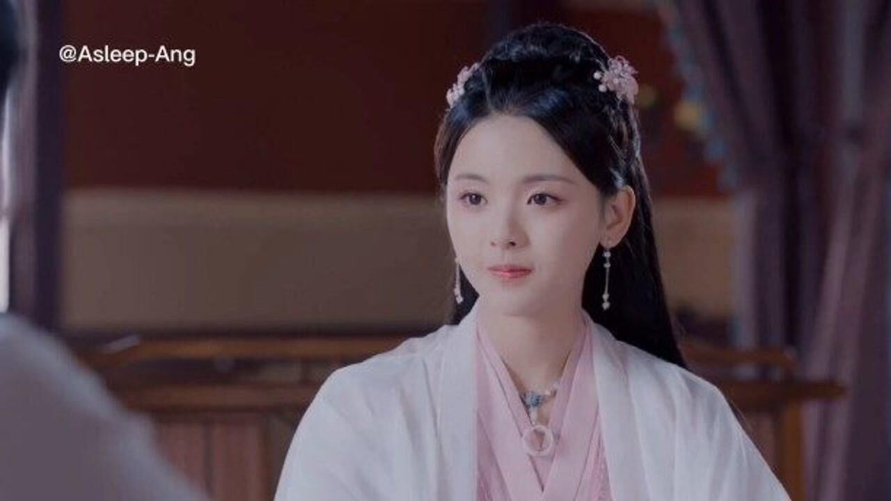 杨超越且听凤鸣混剪星辰皆在你眉眼中