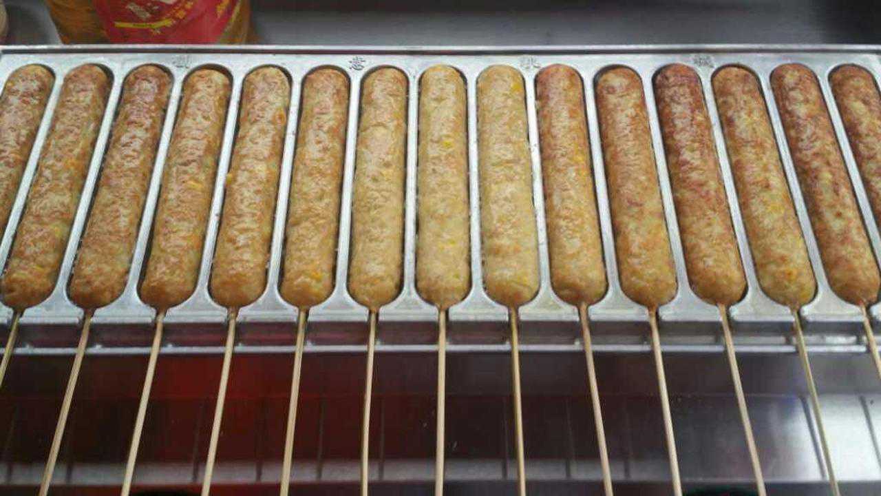 霍氏秘制手工烤肠原料全程制作