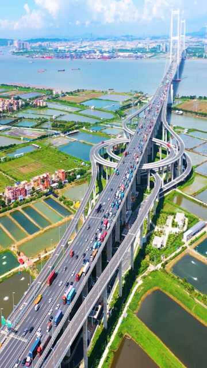 广州南沙大桥是广佛地区连接东莞的重要通道自开通以来减轻了虎门大桥