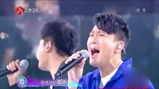 什么歌把观众唱哭了?张信哲和立博的合唱简直太震撼!不听后悔!