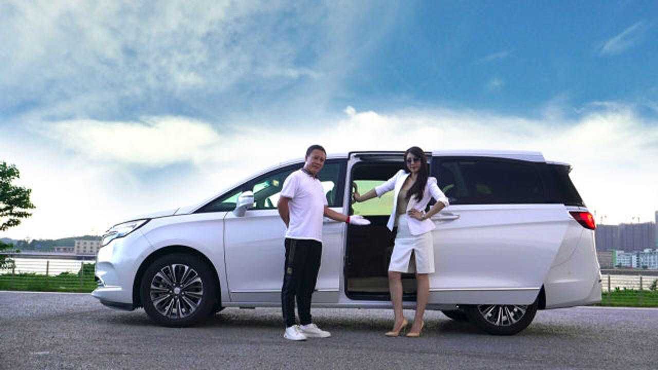 争做优秀的打工人 试驾别克gl8 es陆尊版