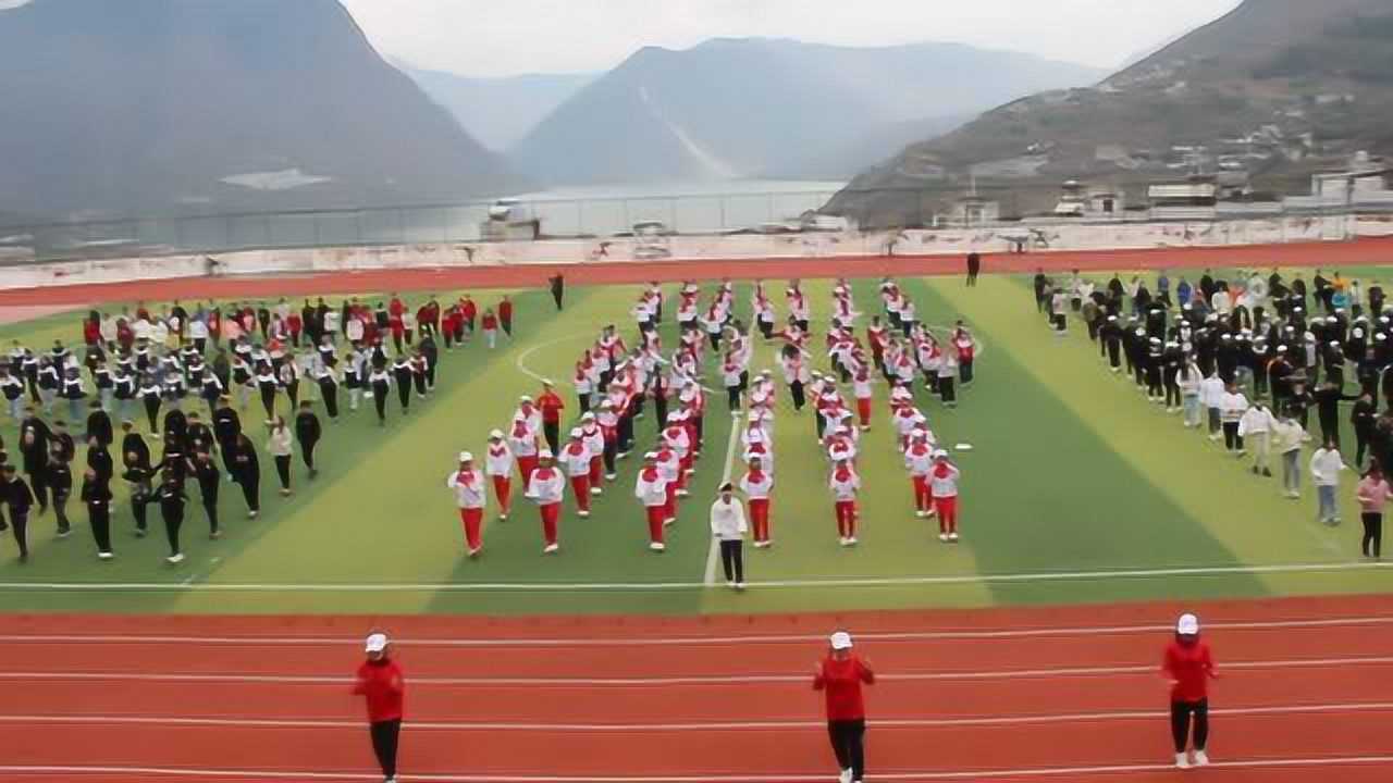 汉源县七一中学鬼步舞2