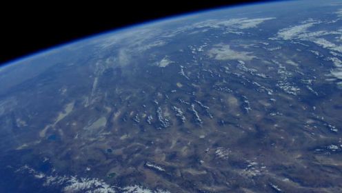 太空看地球：这是宇航员从400千米高度拍摄的地球
