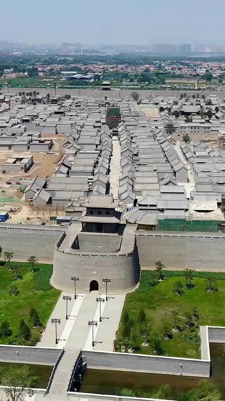 耗资300亿历时八年精心打造复建的明太原古县城