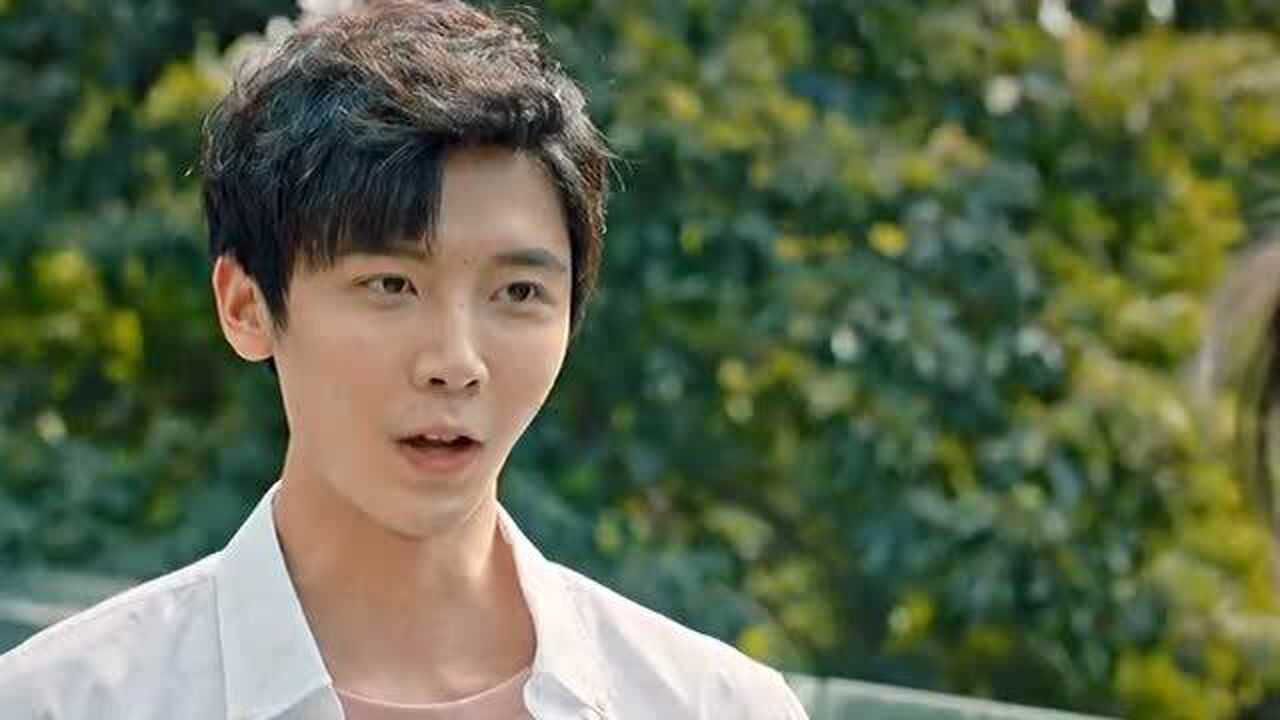 百岁之好一言为定陈亦川向学姐送礼物太尴尬了吧直男就是直男