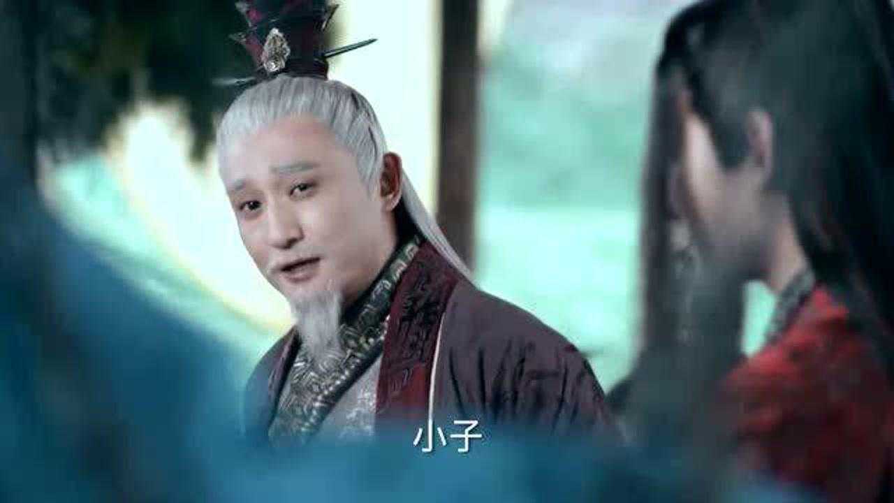 青云志张小凡被抓不愿意回答毒神的问题毒神说要把他做成药人