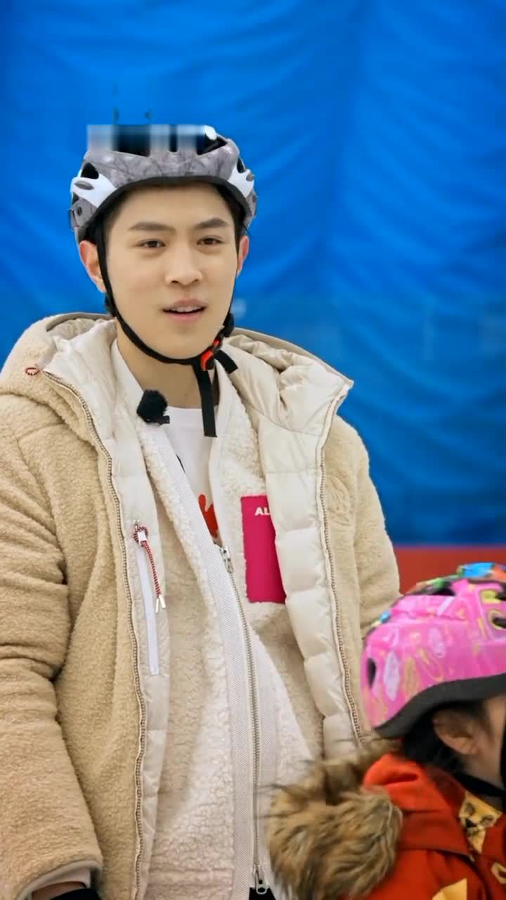 综艺嗨不停#《硬核少年冰雪季》这下轮到马伯骞火力全开了!