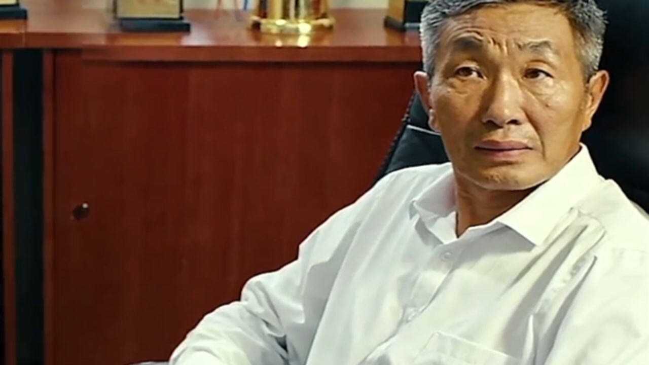 他们背后有人,我们背后还有国家呢,这领导太霸气了!