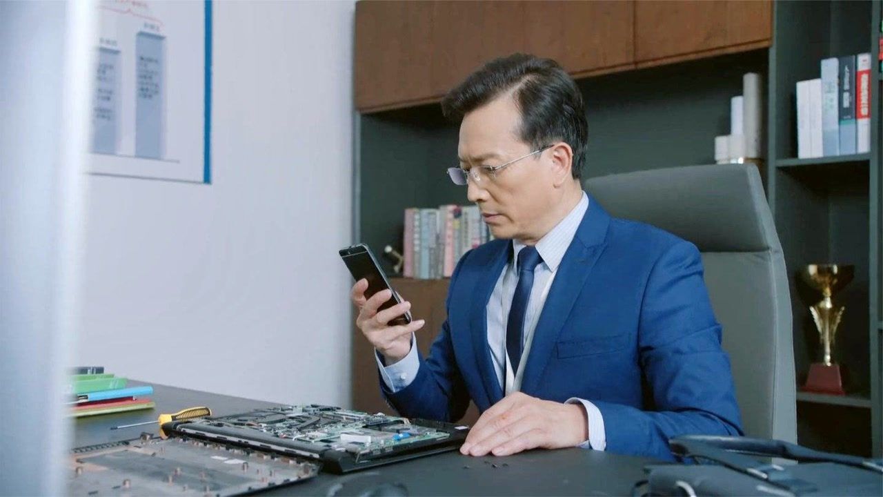 谍海追踪:吕薇是烟雾弹,廖青云才是真正的间谍,这下麻烦大了!