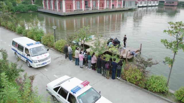 孩子不是春生的,白洁感觉愧对丈夫,跑到湖边要自寻短见