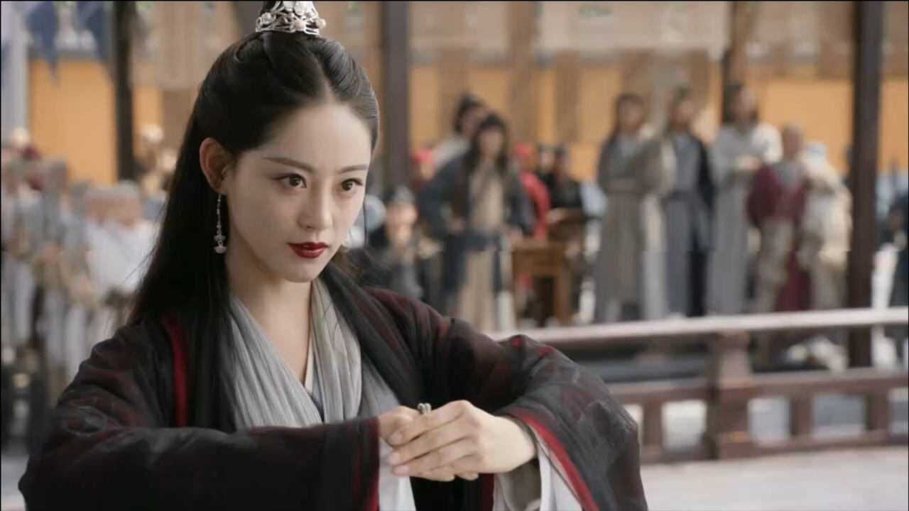 来者何人峨眉派周芷若拜见空智大师